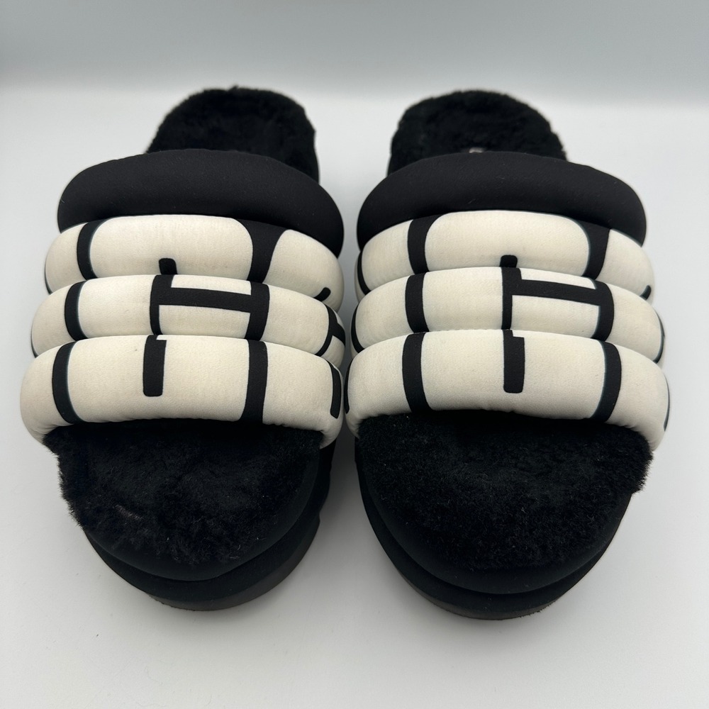 UGG Maxi Slide Logo Platform Sandals Black/White Sheepskin Women's 38 Size 7